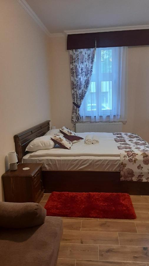 Toscana Apartman ยูลา ภายนอก รูปภาพ