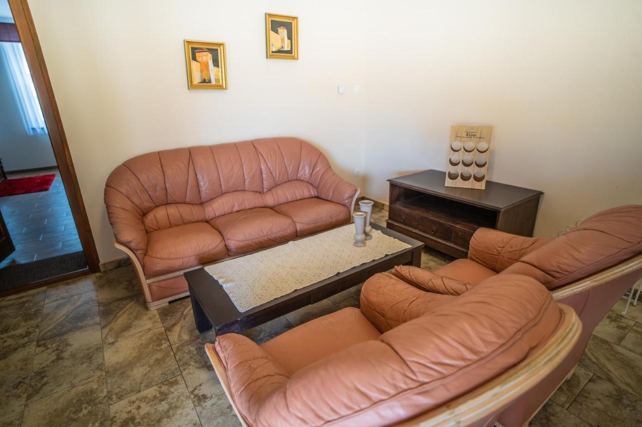 Toscana Apartman ยูลา ภายนอก รูปภาพ