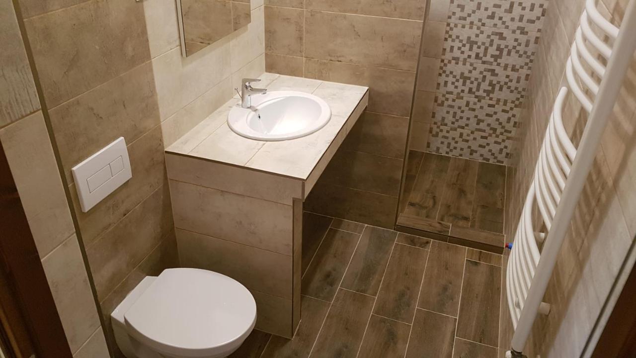 Toscana Apartman ยูลา ภายนอก รูปภาพ